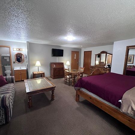 Regency Inn Dodge City Extérieur photo