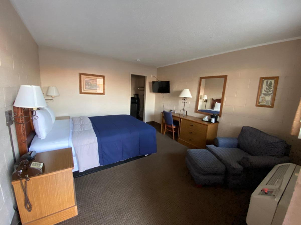Regency Inn Dodge City Extérieur photo